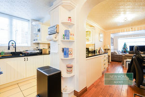 Photo 8- click for photo gallery